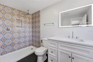 5328 Fox Run Rd, Sarasota, FL 34231 - Photo 19