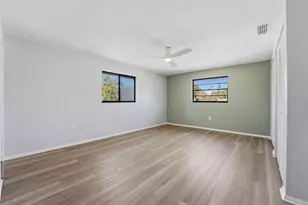 5328 Fox Run Rd, Sarasota, FL 34231 - Photo 17