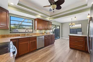 5328 Fox Run Rd, Sarasota, FL 34231 - Photo 9