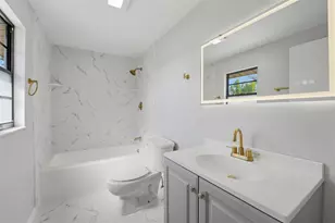 5328 Fox Run Rd, Sarasota, FL 34231 - Photo 15