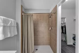 2447 Ladoga Dr, Lakeland, FL 33805 - Photo 17