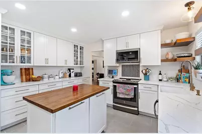 7853 Rolling Grove Drive E, Lakeland, FL 33810 - Photo 15