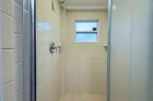 433 86th Ave N, Saint Petersburg, FL 33702 - Photo 21