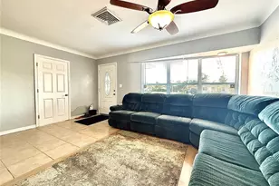 433 86th Ave N, Saint Petersburg, FL 33702 - Photo 7