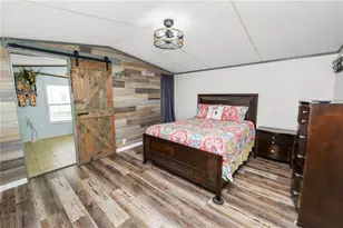 5121 Shore Line Dr, Polk City, FL 33868 - Photo 9