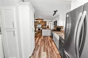 5121 Shore Line Dr, Polk City, FL 33868 - Photo 17