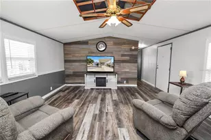 5121 Shore Line Dr, Polk City, FL 33868 - Photo 5