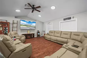 124 Pangola Dr, Winter Haven, FL 33880 - Photo 5