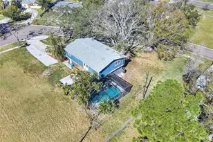 400 Patica Rd NE, Saint Petersburg, FL 33702 - Photo 51