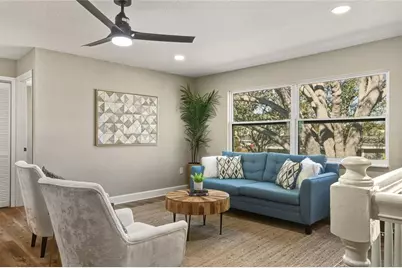 400 Patica Road NE, Saint Petersburg, FL 33702 - Photo 9