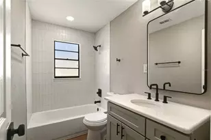 400 Patica Rd NE, Saint Petersburg, FL 33702 - Photo 25