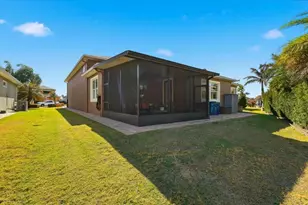 719 Teaberry Trail, Polk City, FL 33868 - Photo 5