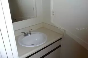 733 Carpenters Way, Lakeland, FL 33809 - Photo 9