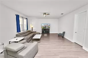 280 Lake Smart Cir, Winter Haven, FL 33881 - Photo 17