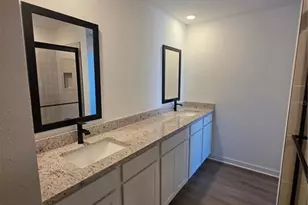 29554 Fedora Cir, Brooksville, FL 34602 - Photo 17