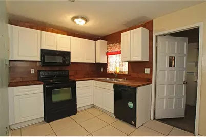 141 NW 10th Drive, Mulberry, FL 33860 - Photo 3