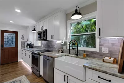 1319 Edgewater Beach Drive, Lakeland, FL 33805 - Photo 19