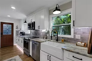 1319 Edgewater Beach Dr, Lakeland, FL 33805 - Photo 19