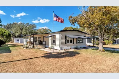 521 Oak Ridge E, Lakeland, FL 33801 - Photo 1