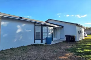 1359 Primrose Ct, Lakeland, FL 33811 - Photo 5