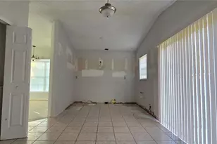 1359 Primrose Ct, Lakeland, FL 33811 - Photo 9