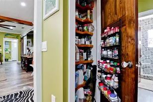 522 37th St W, Bradenton, FL 34205 - Photo 27