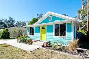 522 37th St W, Bradenton, FL 34205 - Photo 3