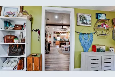 522 37th Street W, Bradenton, FL 34205 - Photo 9