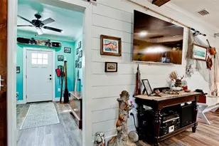 522 37th St W, Bradenton, FL 34205 - Photo 11