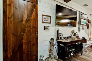 522 37th St W, Bradenton, FL 34205 - Photo 13