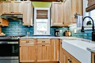 522 37th St W, Bradenton, FL 34205 - Photo 19