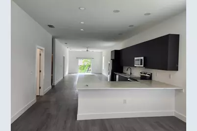 9211 Northcliffe Boulevard, Spring Hill, FL 34606 - Photo 7