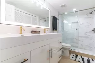 4837 Puritan Cir, Tampa, FL 33617 - Photo 11