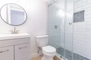 4837 Puritan Cir, Tampa, FL 33617 - Photo 13