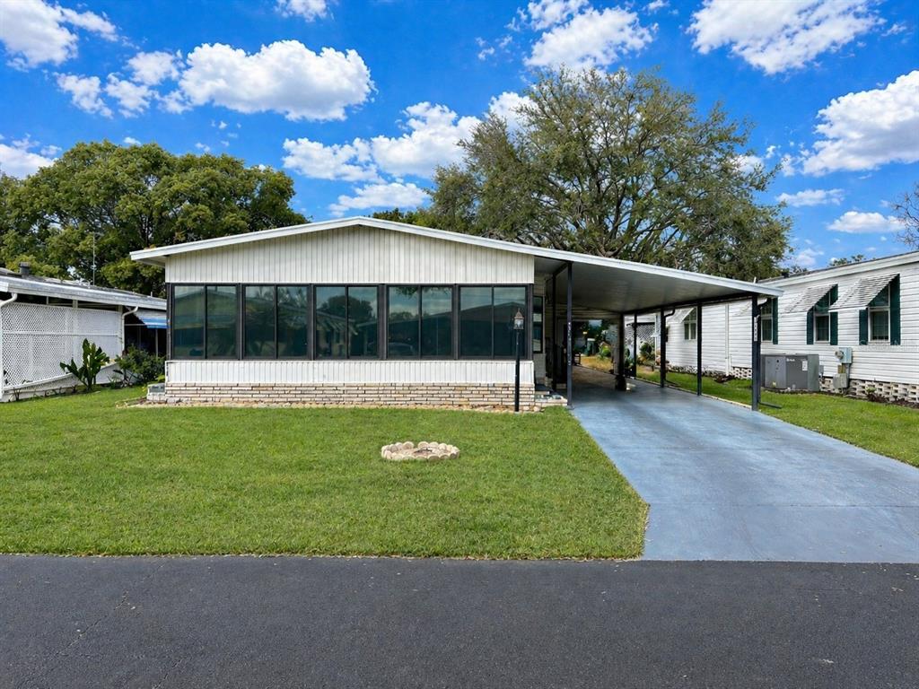 6081 Southern Oaks Dr SE - 6081 Southern Oaks Dr SE, Winter Haven, FL 33884 Luxury Property | Jose Angel Pina