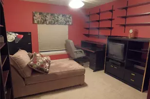 750 Rockingham Rd, Lakeland, FL 33809 - Photo 5