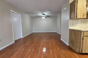 308 W Crescent Dr, Lakeland, FL 33805 - Photo 7