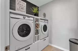 3337 Costello Cir, Winter Haven, FL 33884 - Photo 41