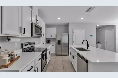 3337 Costello Cir, Winter Haven, FL 33884 - Photo 15