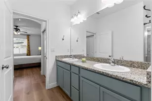 5062 Emerald Acres Way, Zephyrhills, FL 33541 - Photo 21