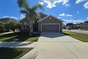 856 Krenson Woods Ln, Lakeland, FL 33813 - Photo 1