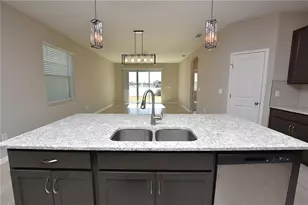 6728 Great Bear Dr, Lakeland, FL 33805 - Photo 9