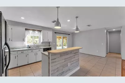 5254 Parkland Court, Lakeland, FL 33811 - Photo 7