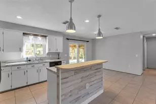 5254 Parkland Ct, Lakeland, FL 33811 - Photo 7