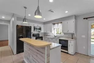 5254 Parkland Ct, Lakeland, FL 33811 - Photo 9