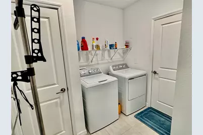 993 Calico Pointe Circle, Groveland, FL 34736 - Photo 9