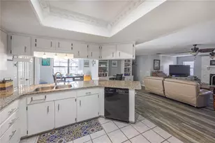 2770 Lake Pierce Dr, Lake Wales, FL 33898 - Photo 7