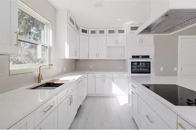 731 S Missouri Avenue, Lakeland, FL 33815 - Photo 13