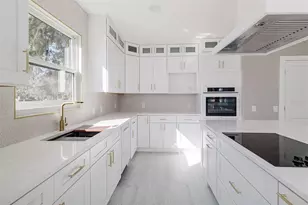 731 S Missouri Ave, Lakeland, FL 33815 - Photo 13