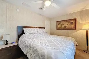 37680 Oak Forrest Dr, Dade City, FL 33523 - Photo 17